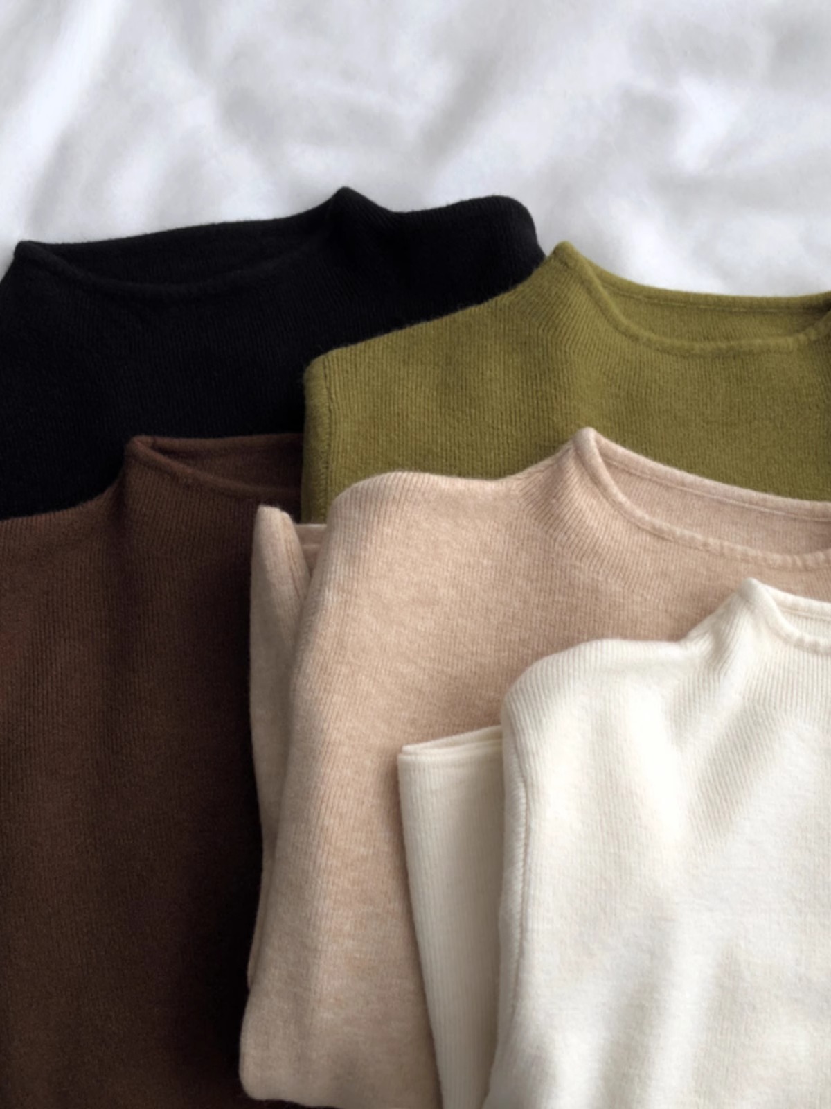 半高领打底衫女秋季2025网红爆款羊毛针织衫长袖今年流行漂亮毛衣