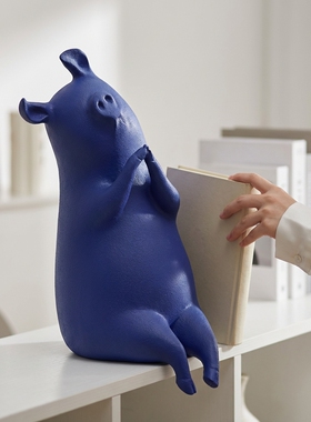 创意猪造型蓝色树脂家居摆件