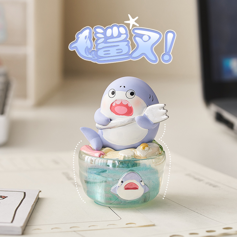 鲨鱼摆件可爱搞怪治愈办公桌面上班发疯情绪稳定神器工位解压礼物