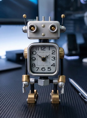 复古机器人造型金属桌面摆件