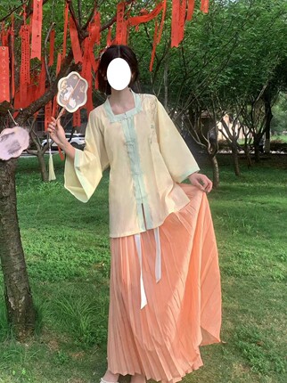 七椀居原创明制方领半袖短衫汉服白菜夏季上班穿日常大码
