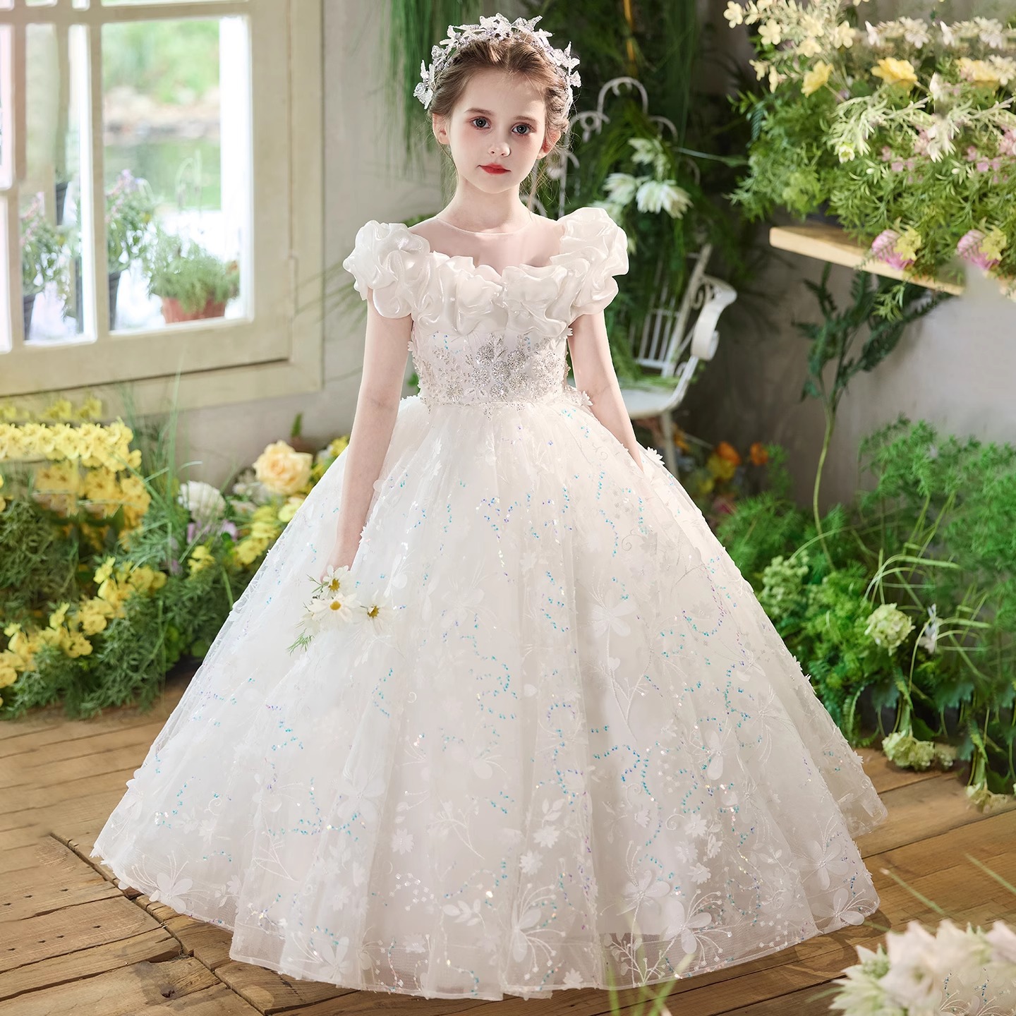 女童主持人礼服白色女孩生日儿童婚纱公主裙高定款钢琴演奏演出服