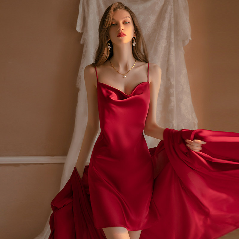 伴娘晨袍新娘丝滑睡衣女睡裙纯欲风高级感结婚团拍照衣服伴手礼红
