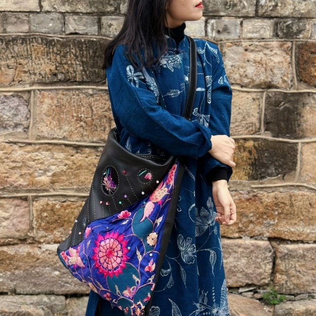 【今天很好】超夸张绣花牛皮包包民族风老绣单肩包牛皮绣花斜挂包