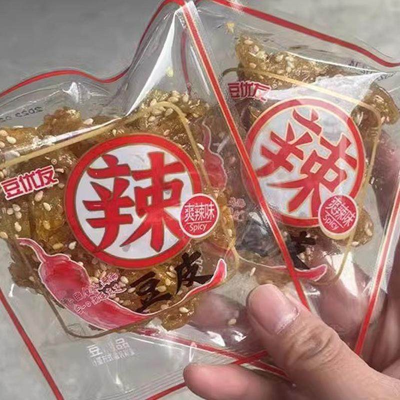 辣条豆皮手撕下饭开袋即食休闲零食小吃豆优友配餐小吃