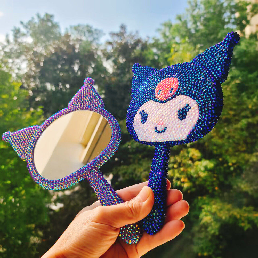 创意洛奇镶钻手持化妆镜学生便携镜子库女生手柄可爱摆件化妆镜制