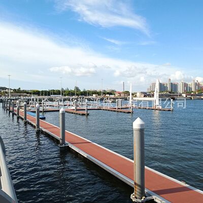 热销浮铝合金钢结构浮桥水上浮台厂家直销箱浮筒平台游艇码头引渡