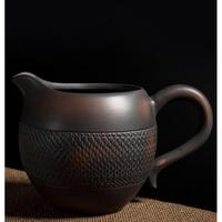 弘一云南建水紫陶公道杯創(chuàng)意坭興陶大容量陶瓷木柄側(cè)把紫砂大公杯