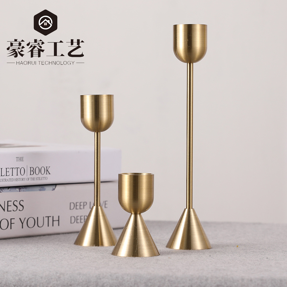 欧式复古蜡烛台铜色铝质烛台座婚礼婚庆拍摄道具客厅装饰品摆件
