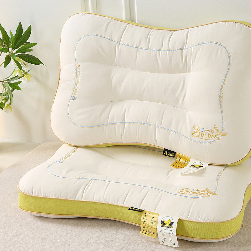 热销新款枕头小奶蕉刺绣乳胶护肩颈枕家用学生层回弹枕芯单人中高