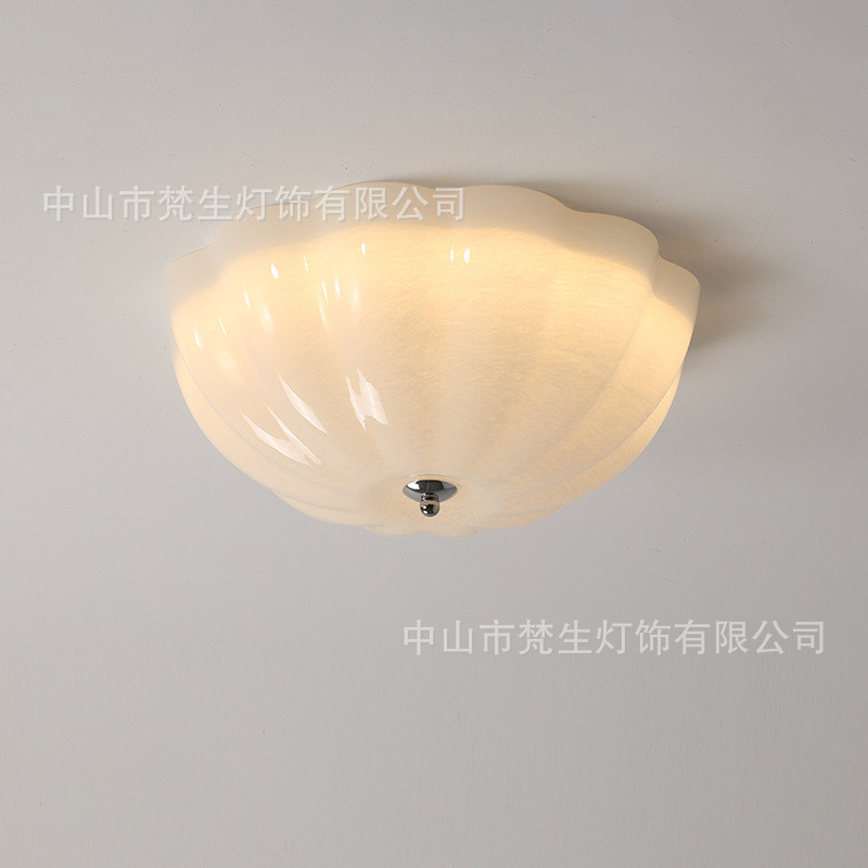 奶油风全光谱卧室吸顶灯法式简约护眼布丁餐厅儿童房玄关复古灯具