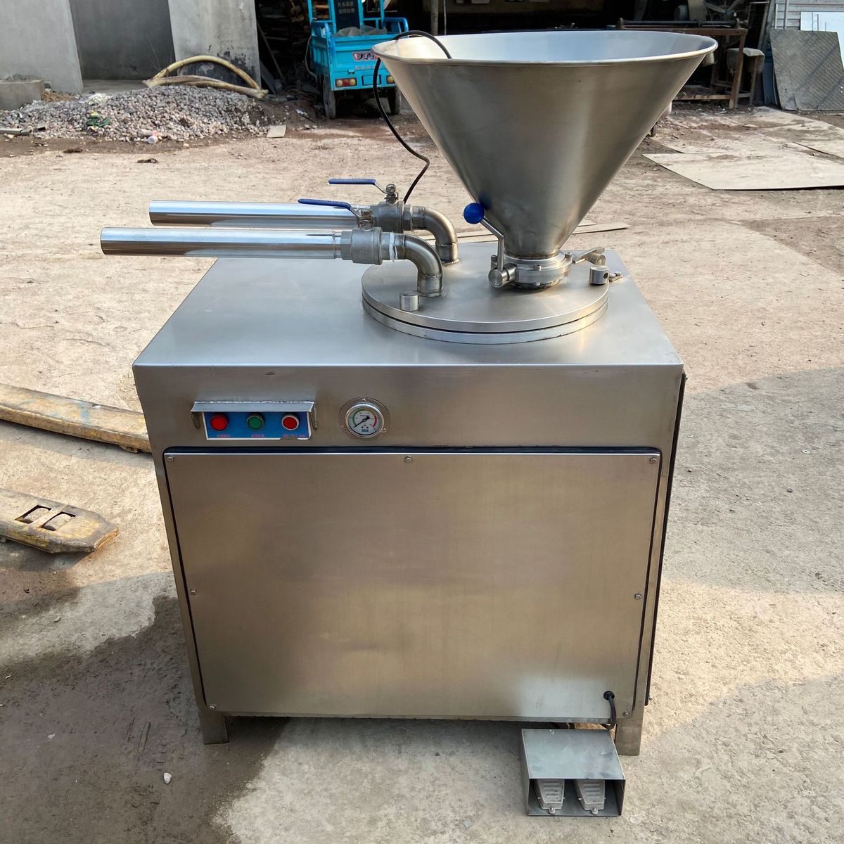红肠香肠腊肠全自动灌肠机 连续式液压灌肠机 肉店工厂用灌肠机