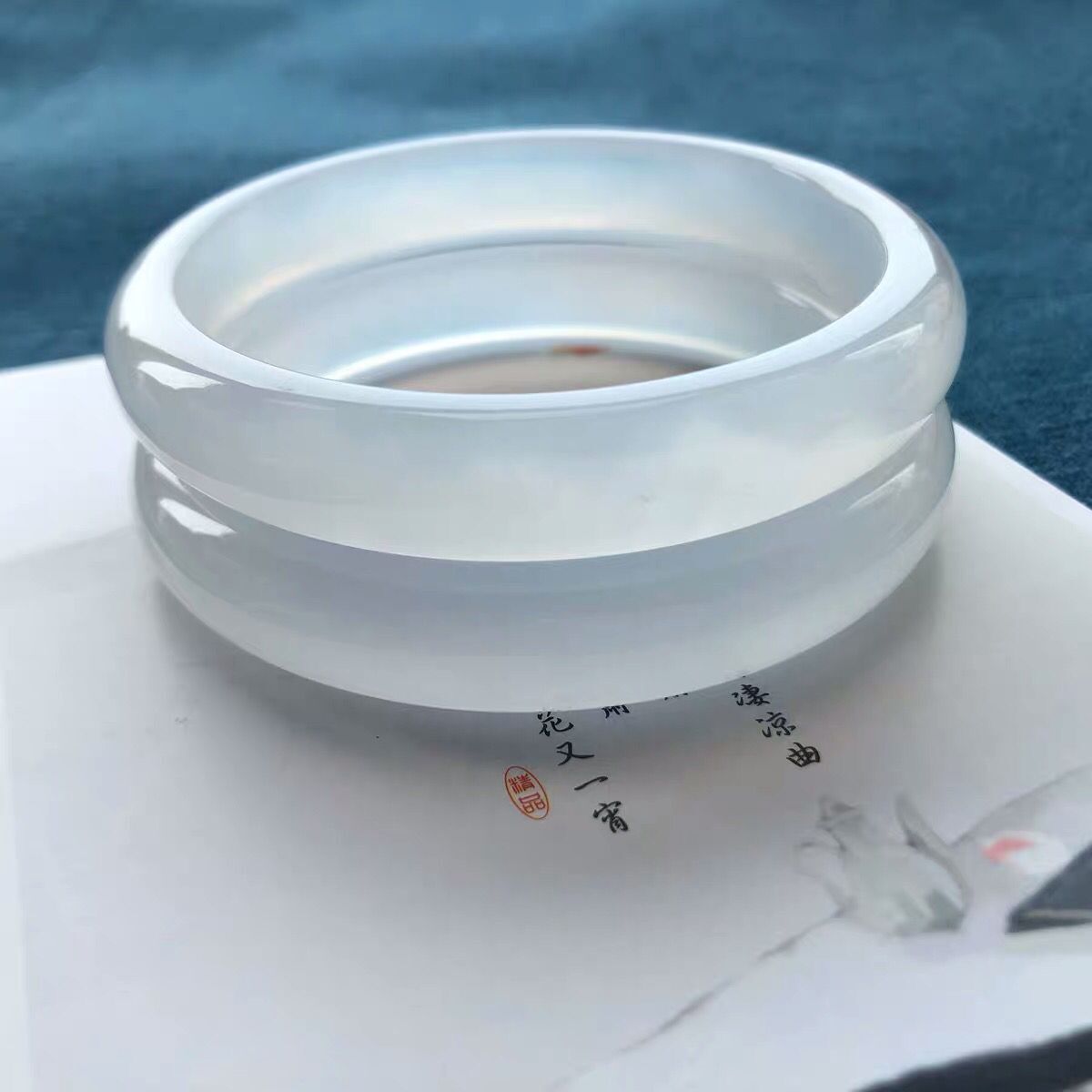 包邮高冰细扁条白月光白玉髓手镯白玛瑙饰品女款玉石玉镯速发供货