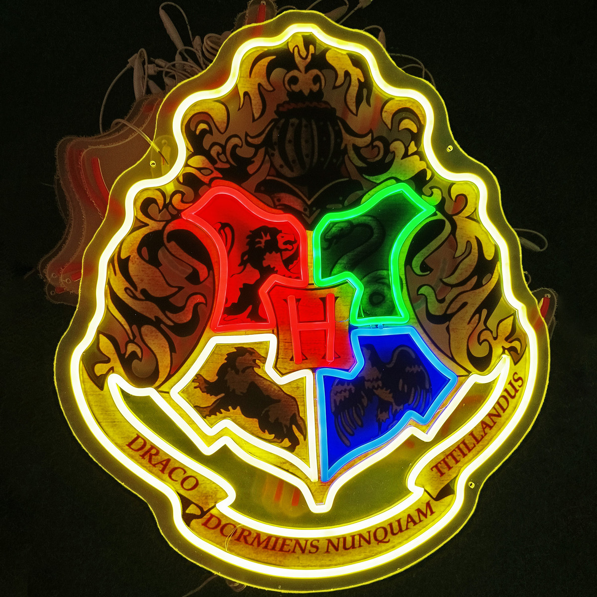 装饰骷髅头霓虹灯diy亚克力透明发光uv氛围灯造型led霓虹灯