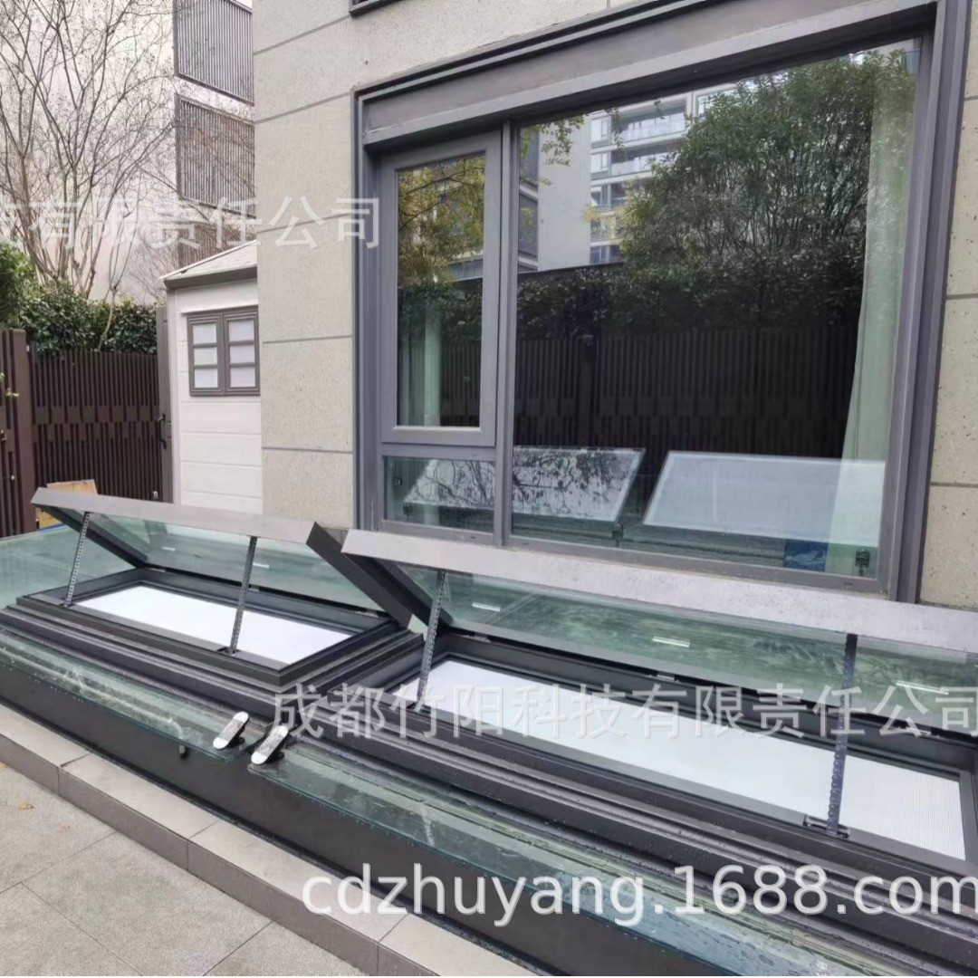 热销上悬天窗  地下室闷热   地下室天窗 采光井天窗 焊接窗 遥控