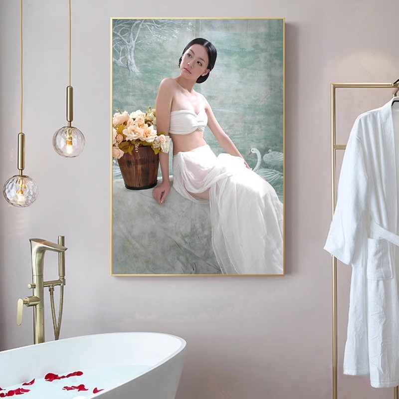 艺术陶女抱挂画美女卫生间防水免打孔装饰画酒店人物世界名画新品图片