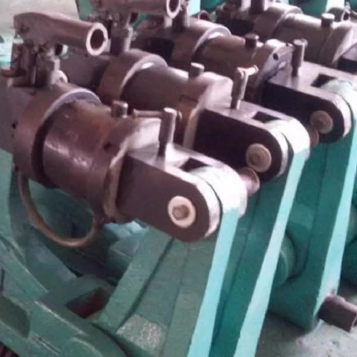 热销液压钢轨挤孔机 kky-300铁路机械式挤孔器 钢轨30kg钢轨打孔