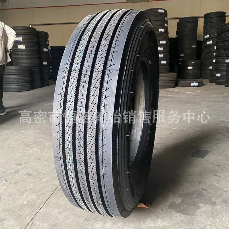 三角295/80R22.5全钢真空卡货车轮胎TRS02花纹16层校车平板车轮胎