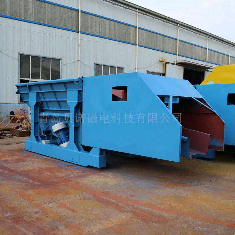 热销青岛贝诺厂家设计格中频电炉振动加料车价制作电议