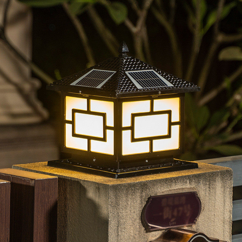 定制led太阳能柱头灯铝材字新尖瓦盖中太阳能户外花园庭院柱头灯