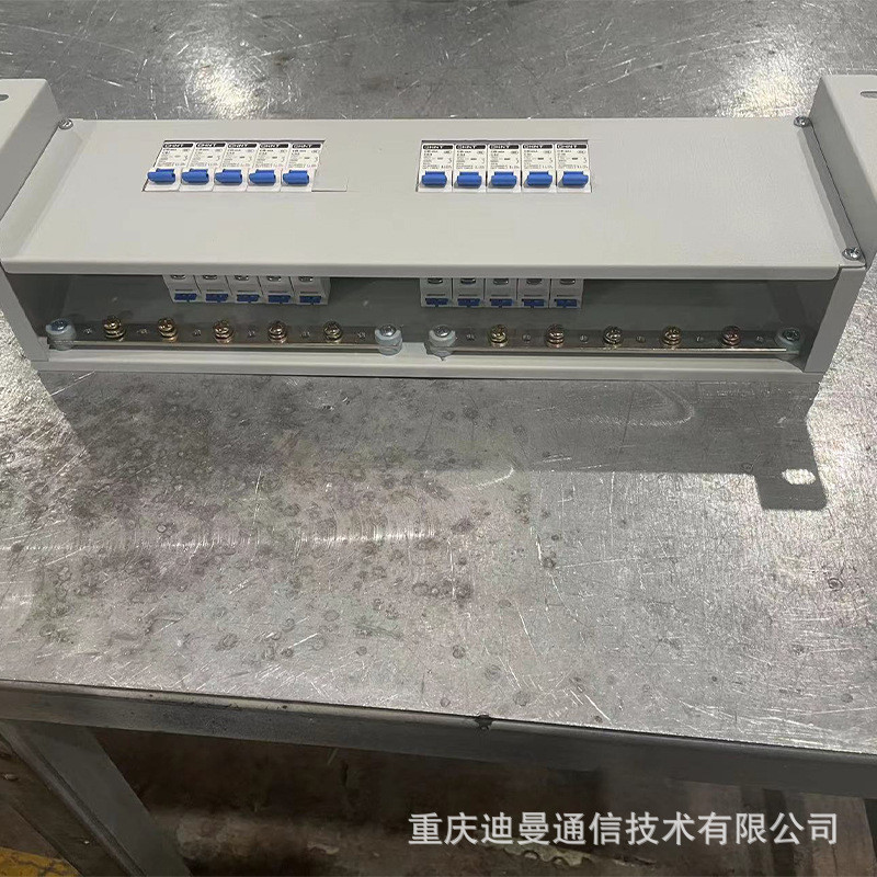 3U4U机柜通用配电单元空气开关架电源分配器pdu机架式列头