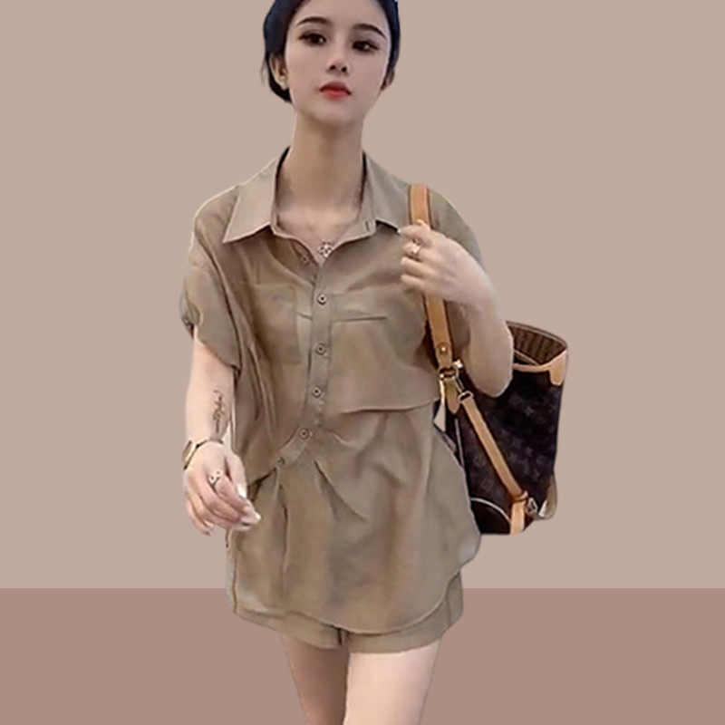 夏装搭配一整套2025新款胖妹妹时尚遮肉显瘦高级感衬衫套装女