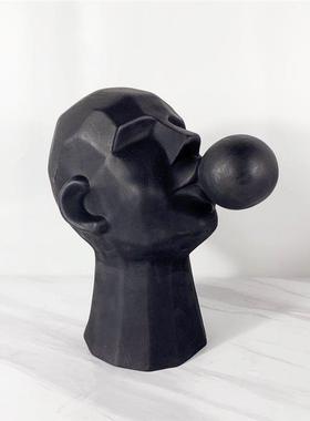 热销现代简约抽象色黑白人物人头吹泡泡摆件家居样板房酒店玄关装