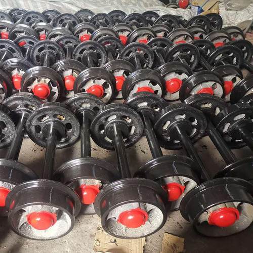 热销批发轮φ300mm空心供应对轨道铸钢实心矿车轮对煤矿用矿车轮