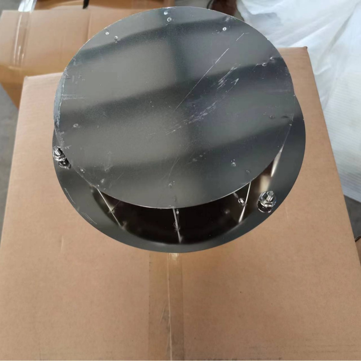 热销厂家现货不锈钢雨水斗表面光滑加厚直排式地漏大口径虹吸雨水