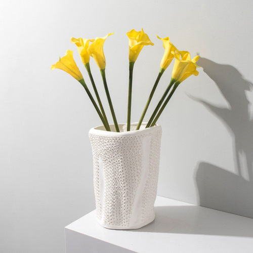 热销餐桌贝子现代极简异性陶瓷花瓶摆件客厅艺玄关样板房抽象插花