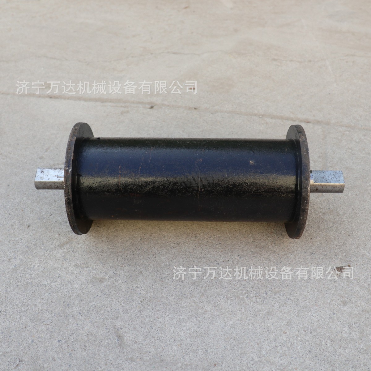 热销矿用铸钢地滚150*300铸钢焊接地轮空心实心铸铁地辊钢丝绳托