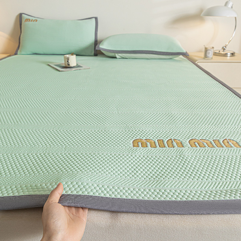 2n夏季天豆豆冰丝凉席三件套床笠新款床单机空调软席垫子可人