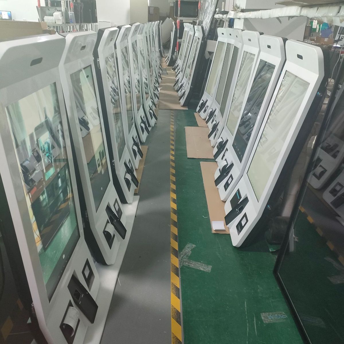 热销32寸自助查询终端点餐结账买单机拍照打印机扫码无人售货机一