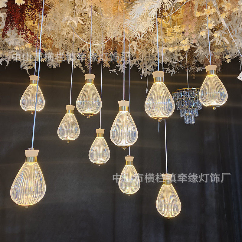 新款婚庆道具发光亚克力热气球串吊婚礼堂酒店舞台布置吊顶装饰灯,节庆用品/礼品,拉花,淘宝优惠券,粉丝福利购,淘宝优惠卷