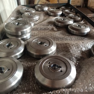 热销矿用机车承载轮起吊梁承载轮轮子118mm行走小车