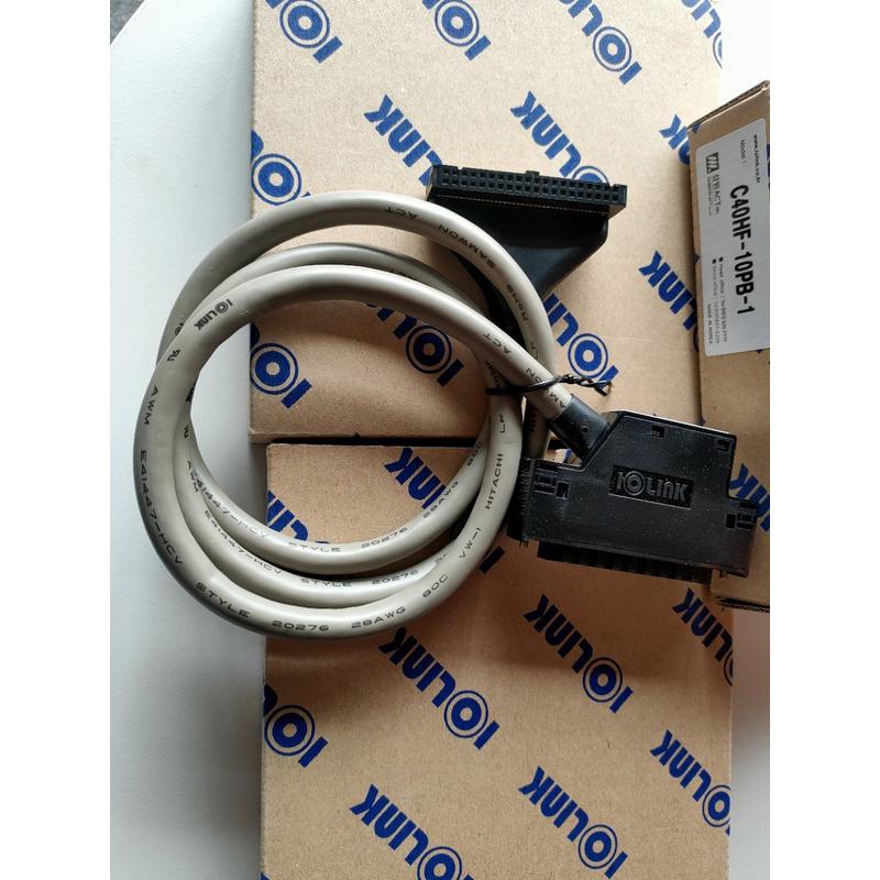 热销samwon 连接线 电缆线 c40hf-10pb-1 连接plc