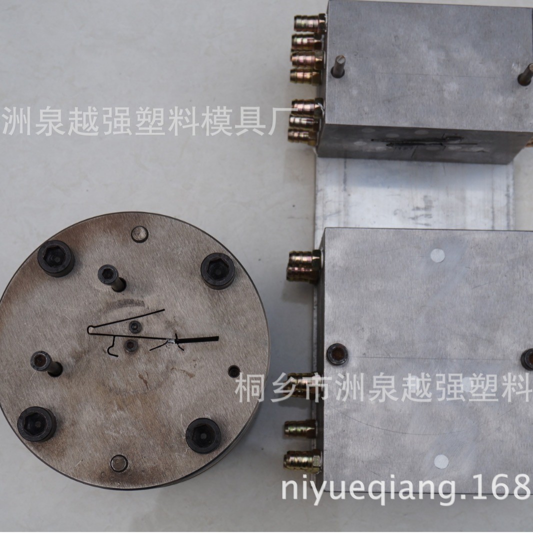 生产模具标签夹模具双色共挤模具真空定型模具挤塑挤出模具