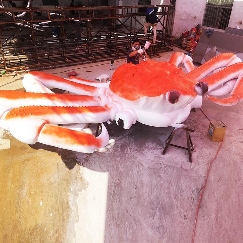 热销供应海洋动物玻璃钢雕塑游乐场仿真螃蟹雕塑夜光创意户外