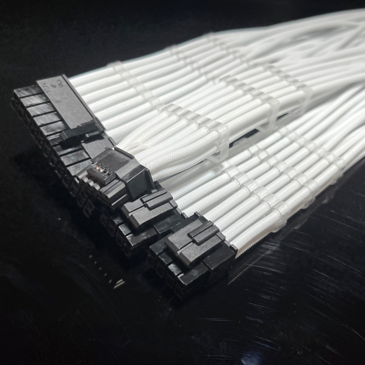 海韵海盗船长城九州风神振华安钛克TT鑫谷追风者全模组电源定制线