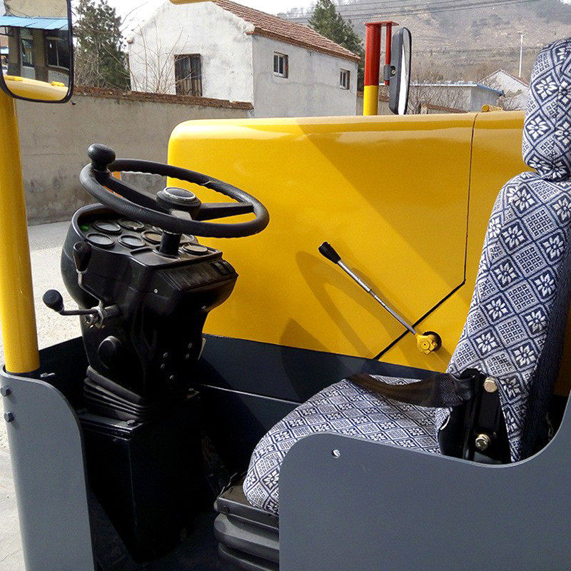 热销现货uk-4矿用井下运输车矿用隧道四轮出渣小型车地下运矿车