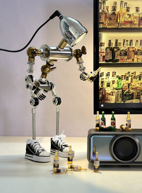 创意男友生日礼物朋克风机器人桌面摆件电竞儿童房间台灯礼品手办