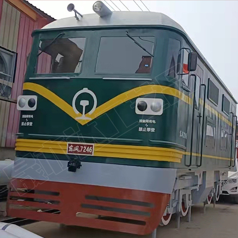 大型仿真绿皮火车厢主题餐厅火车售卖亭复古上游型蒸汽机车模型