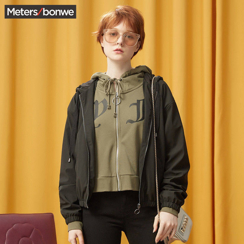 美特斯邦威夹克女新款春秋装潮流韩版摇滚连帽口袋短款PU女式外套
