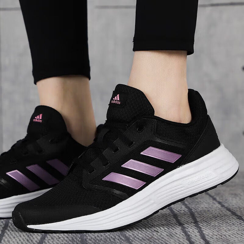Adidas休闲鞋女鞋夏季新