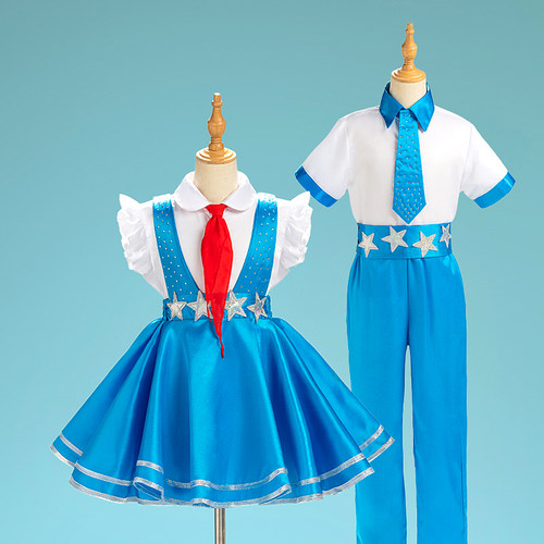 儿童合唱服诗歌朗诵元旦诗歌朗诵