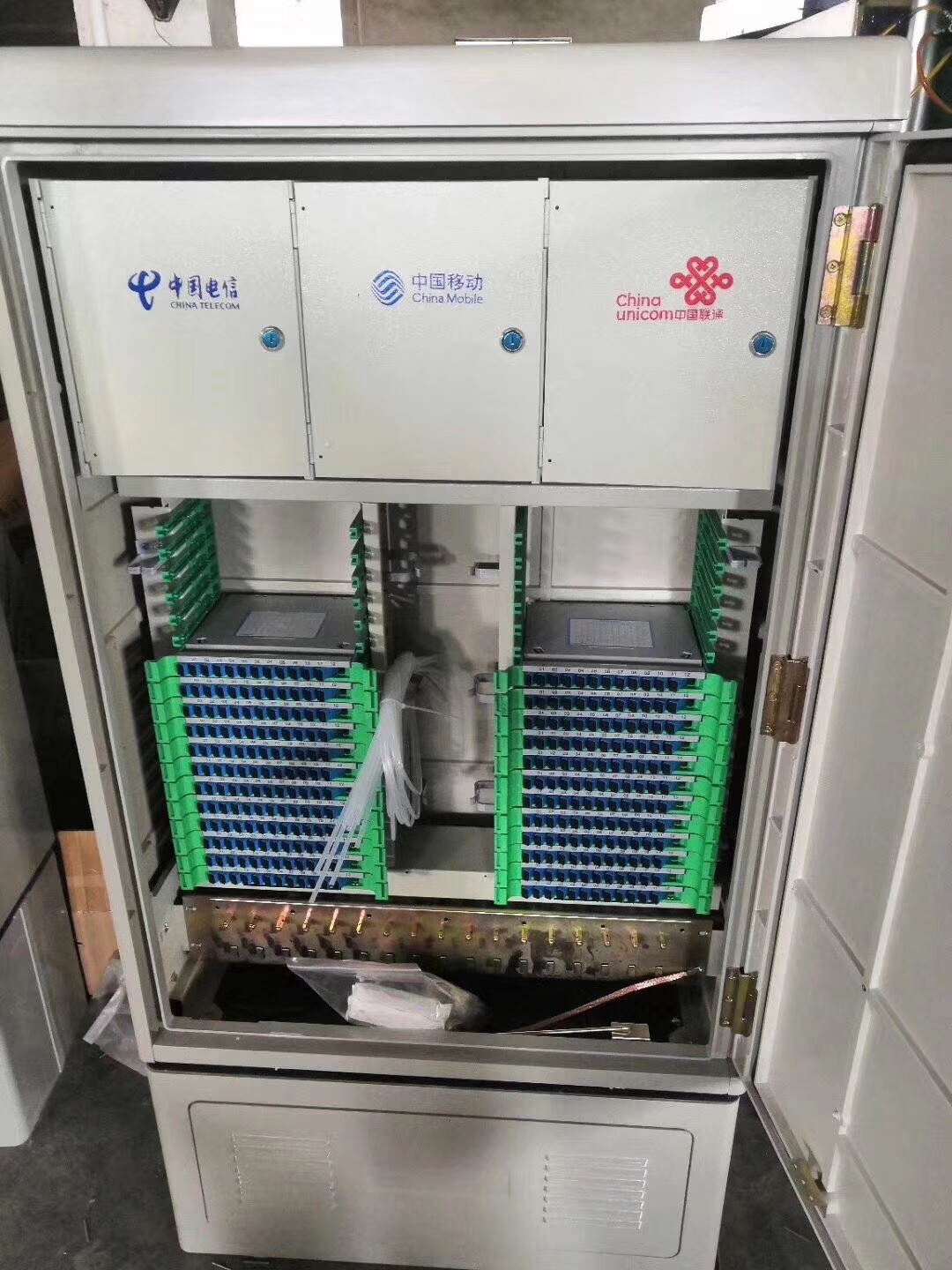 smc288芯576芯三网合一光榄交接箱室外光交箱