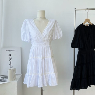 新风复古泡泡短袖 CW14529 西班牙D2023春季 V领植绒收腰显瘦连衣裙