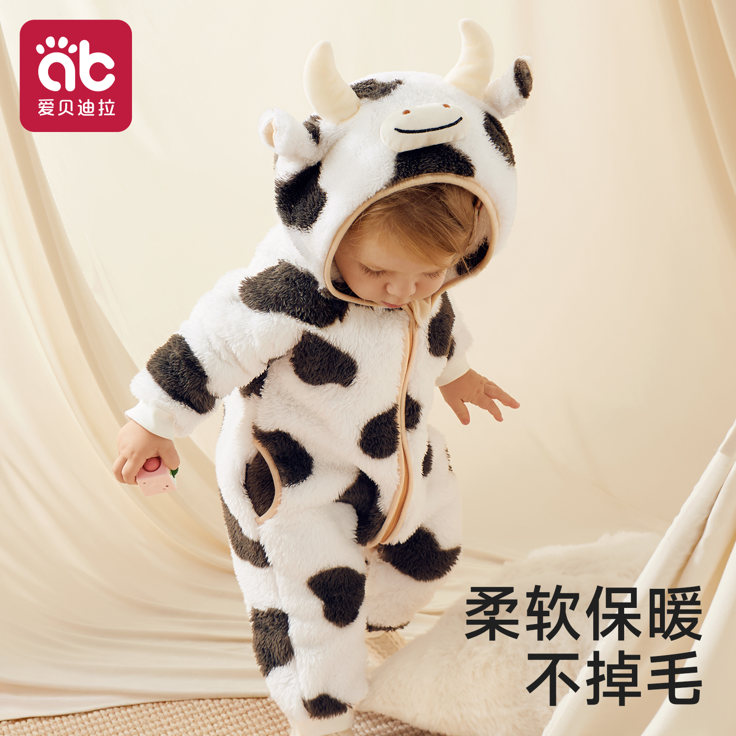 婴儿连体衣秋冬2025新款外出萌趣加厚抗静电珊瑚绒爬爬服宝宝衣服