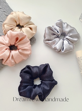 Dreamtown/闪光菲比 清冷高级感手作发圈 纯色银黑大肠发绳发饰