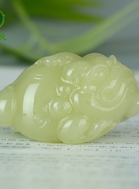 和田玉金蟾手把件男款黄口料